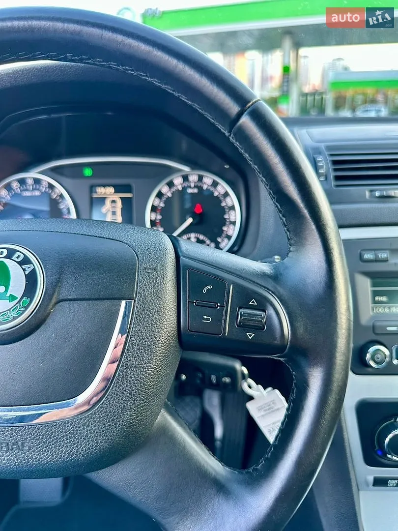 2012 Skoda Octavia - мініатюра 35