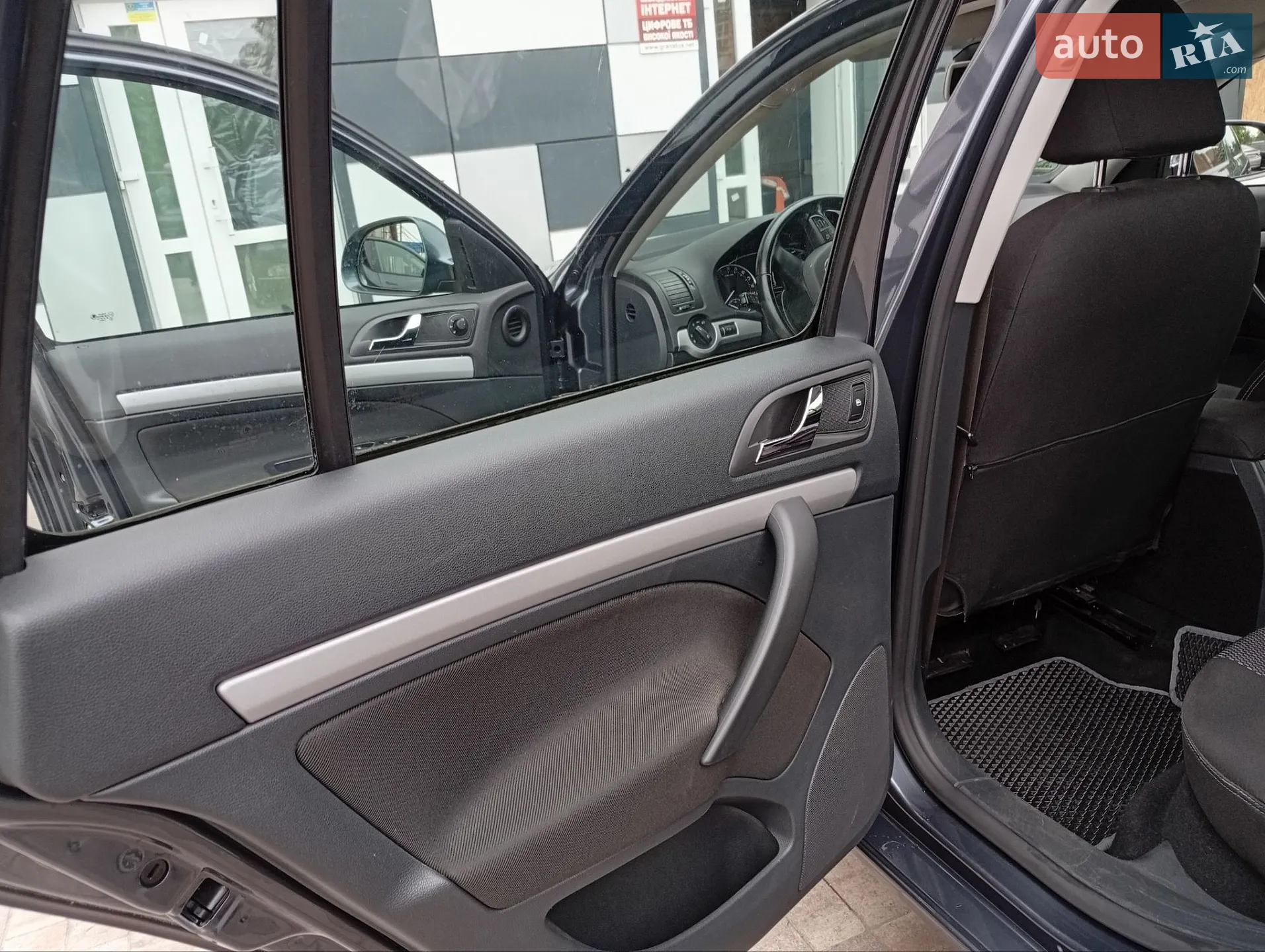 2012 Skoda Octavia - мініатюра 34