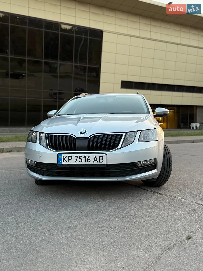 2017 Skoda Octavia - мініатюра 2