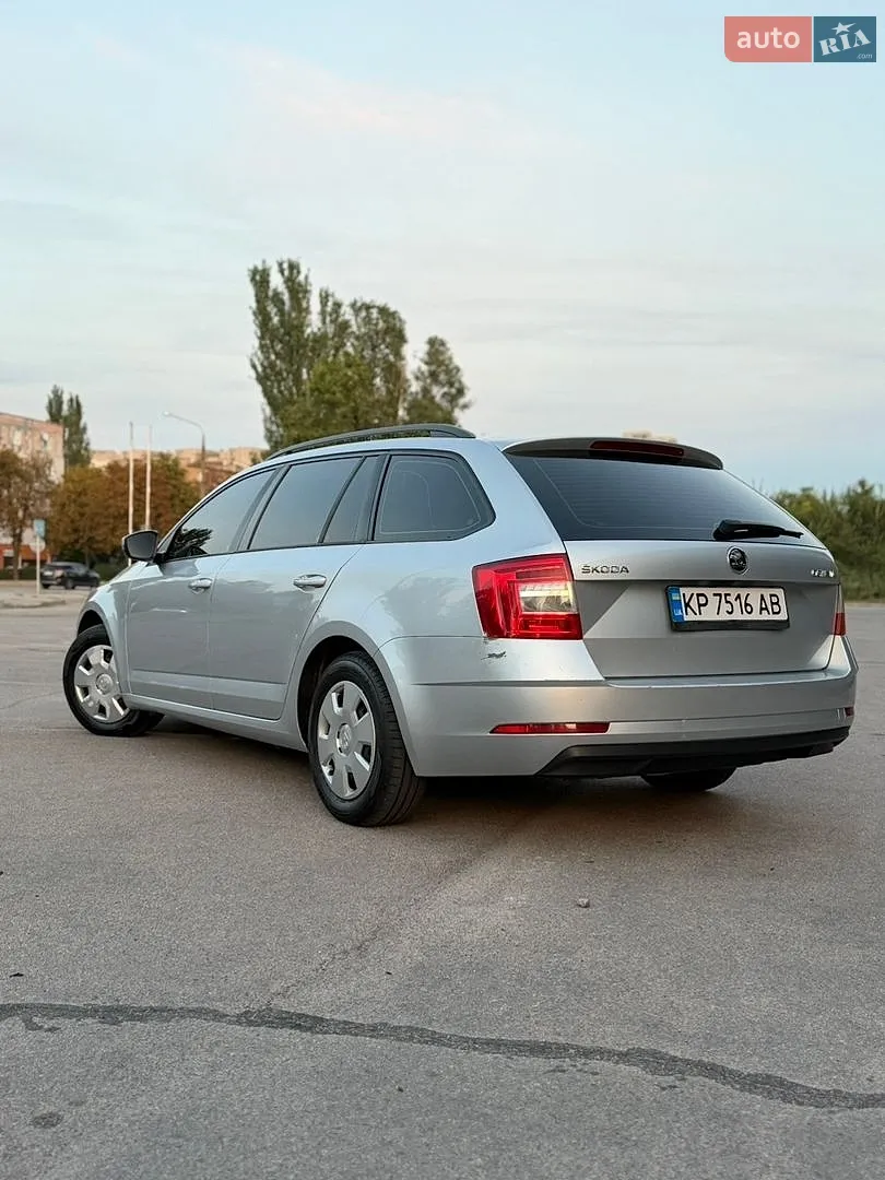 2017 Skoda Octavia - мініатюра 5