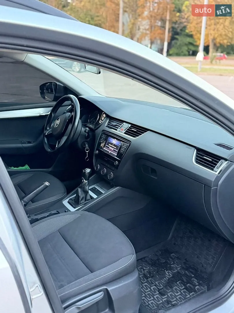 2017 Skoda Octavia - мініатюра 9