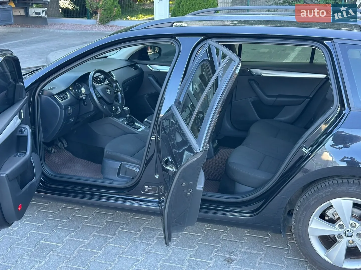 2013 Skoda Octavia - мініатюра 38