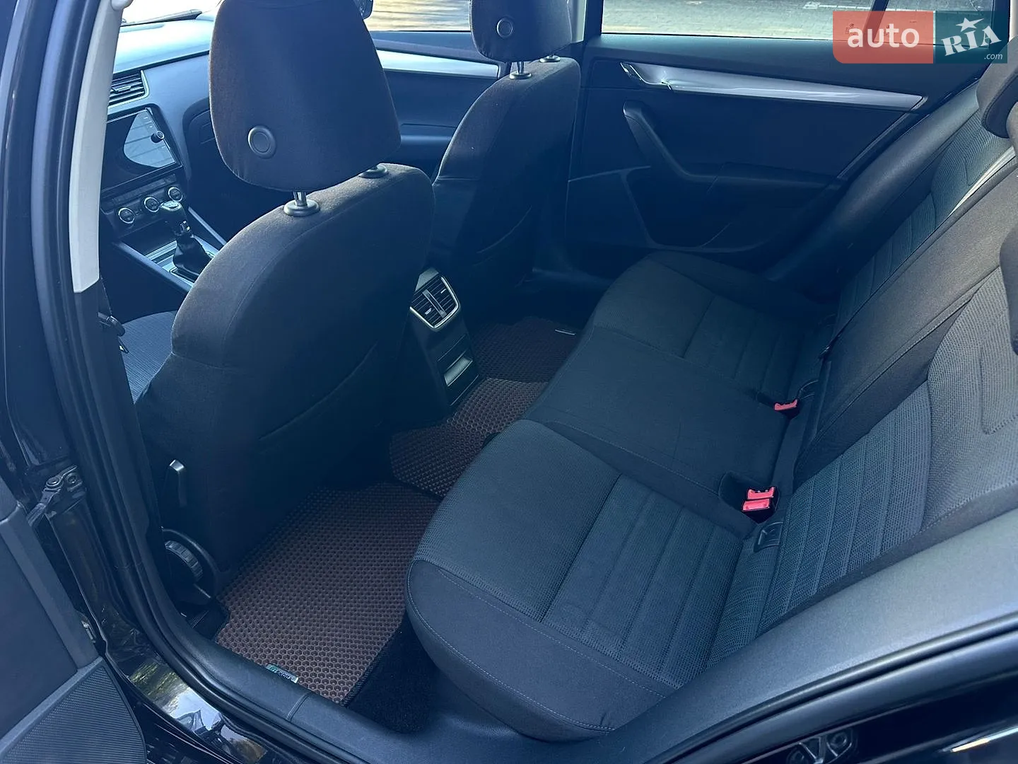 2013 Skoda Octavia - мініатюра 48