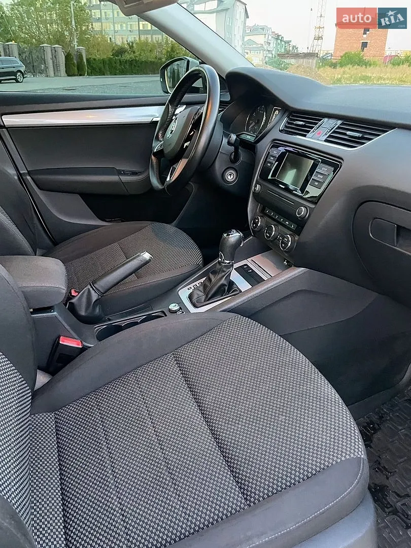 2016 Skoda Octavia - мініатюра 18