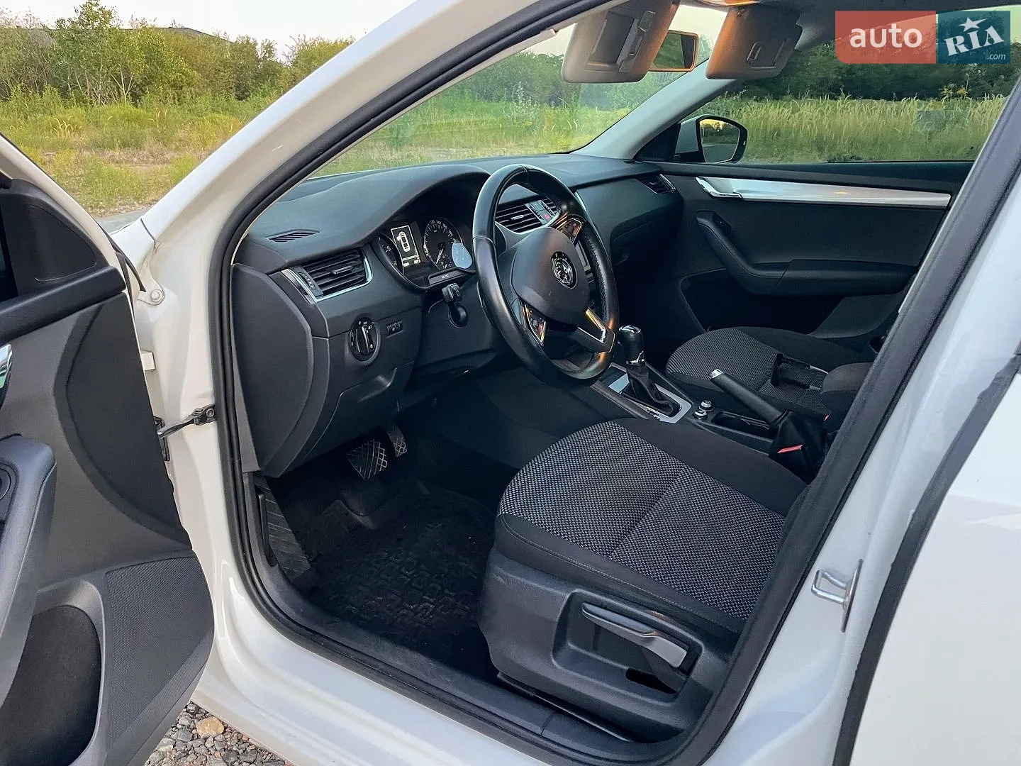 2016 Skoda Octavia - мініатюра 15