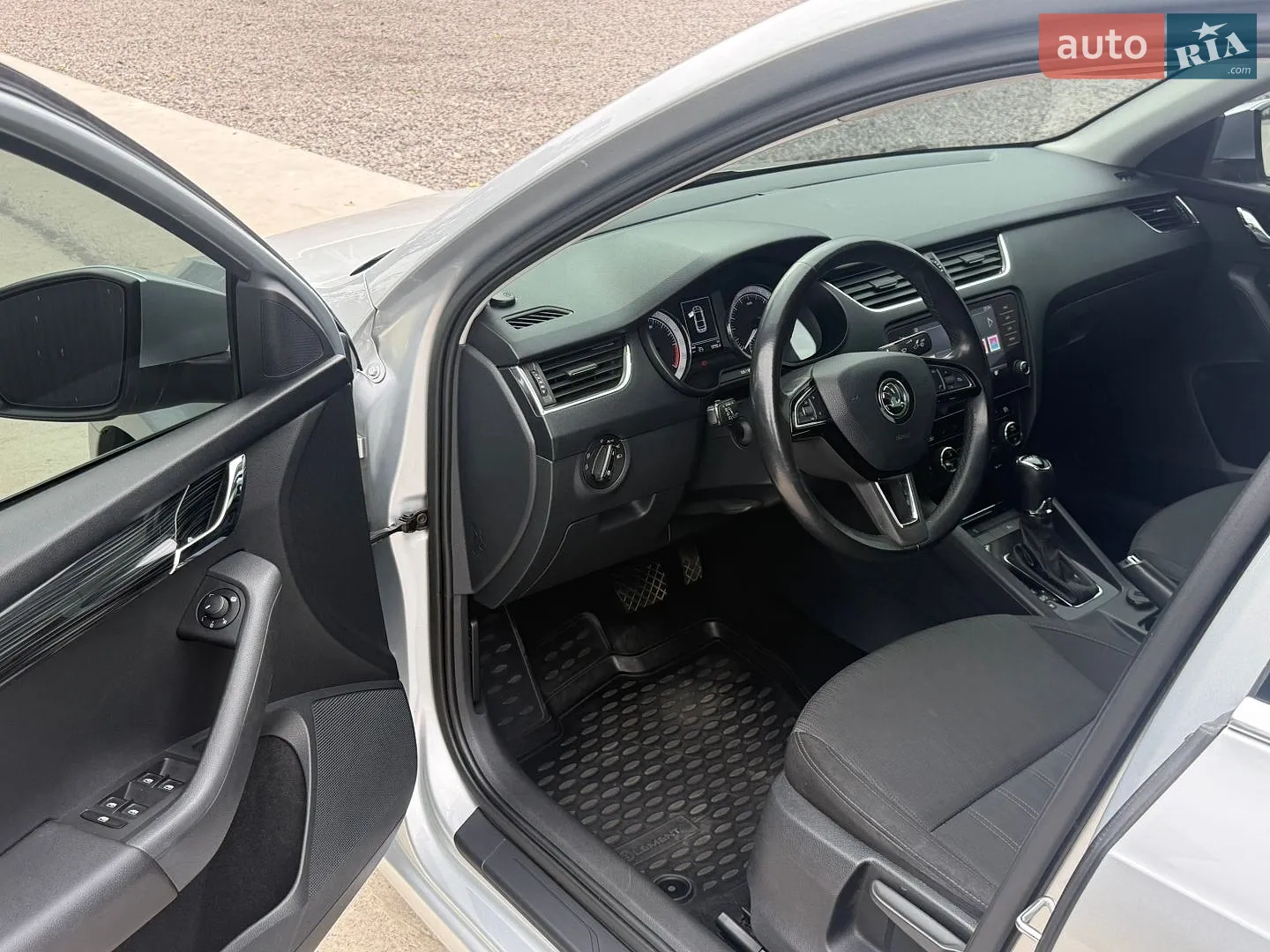 2017 Skoda Octavia - мініатюра 14