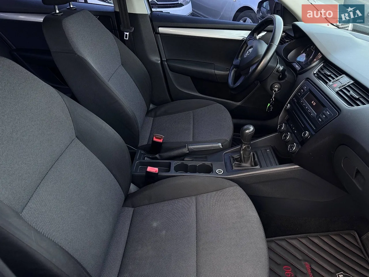 Ліфтбек Skoda Octavia 2014 в Харкові фото 24