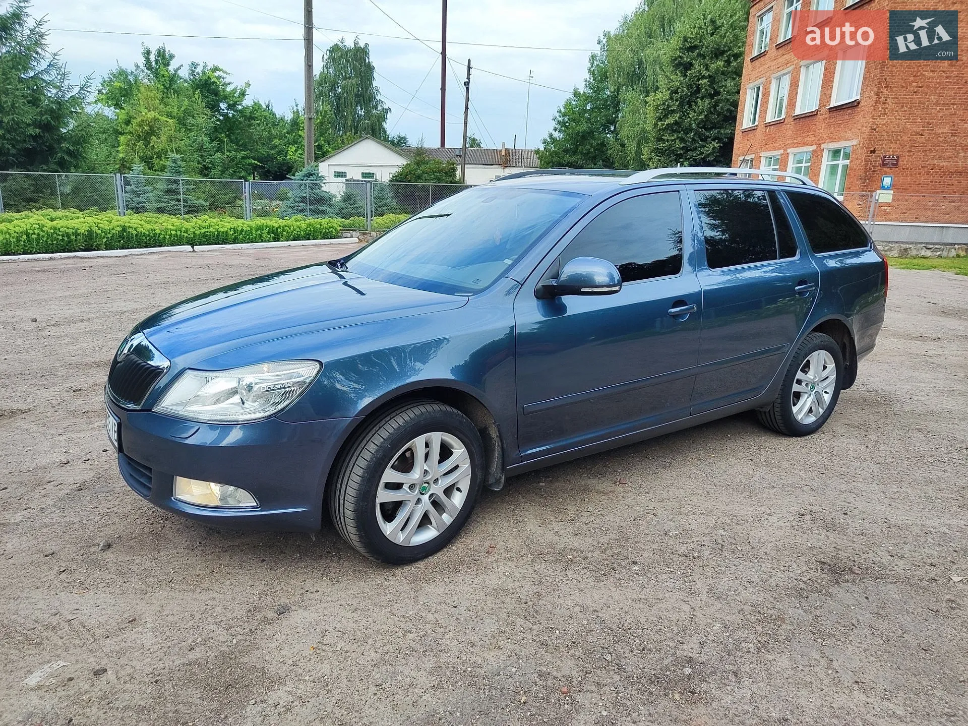 2011 Skoda Octavia - мініатюра 2