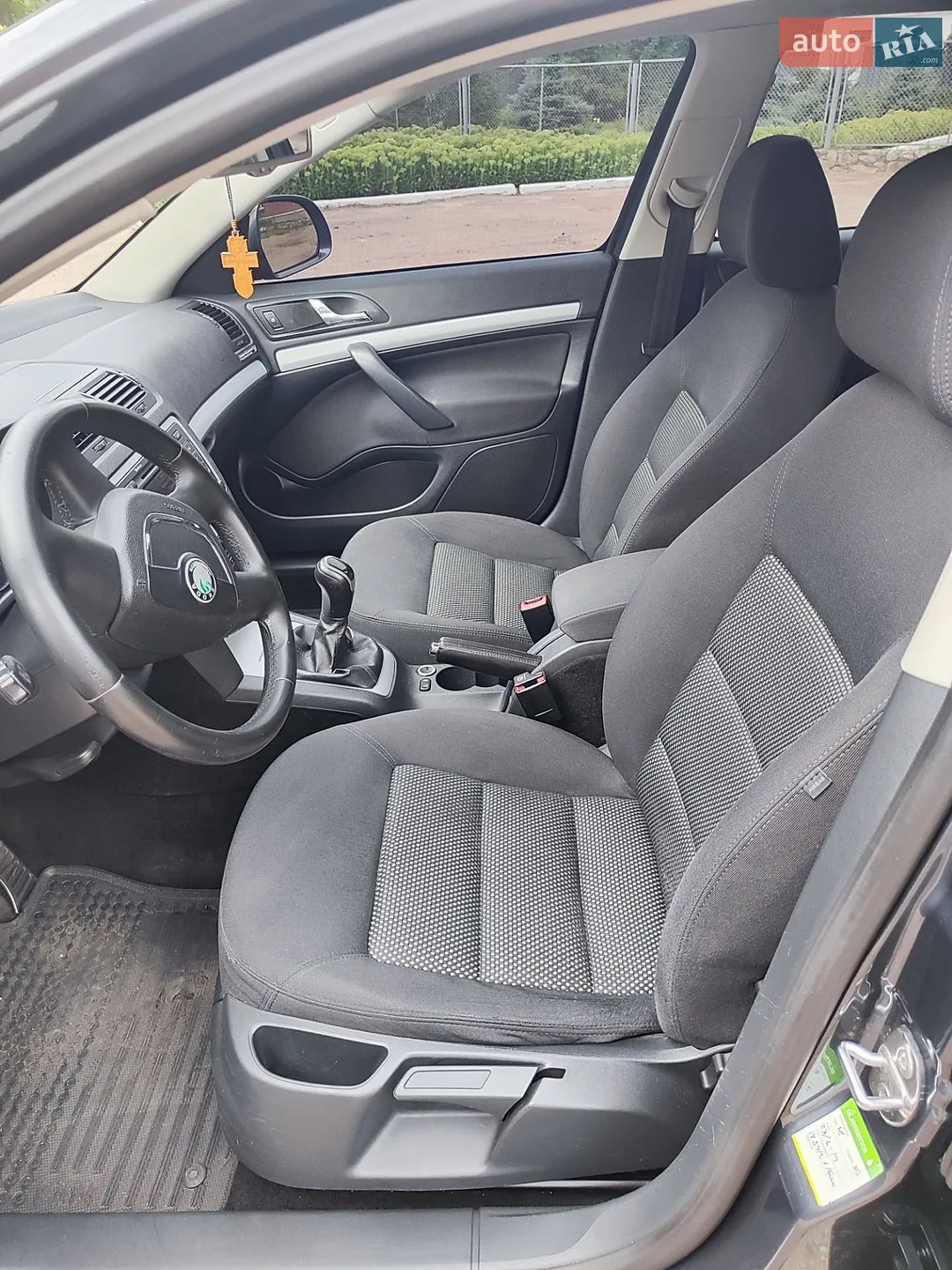 2011 Skoda Octavia - мініатюра 14