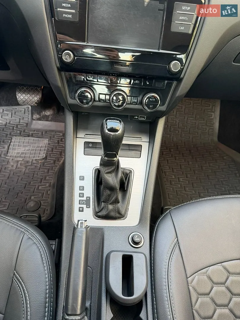 2018 Skoda Octavia - мініатюра 8