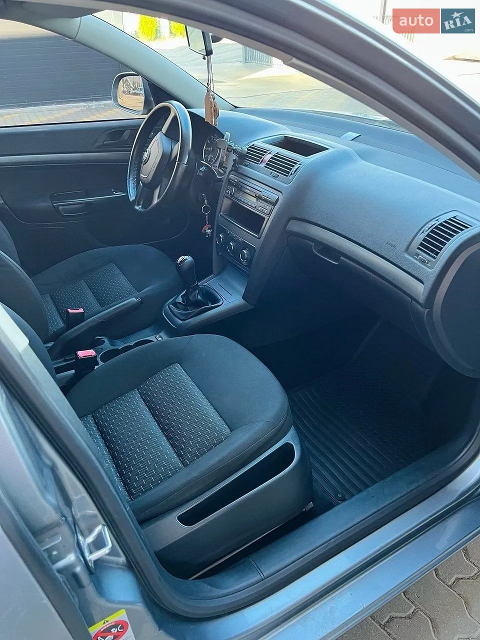 2012 Skoda Octavia - мініатюра 2