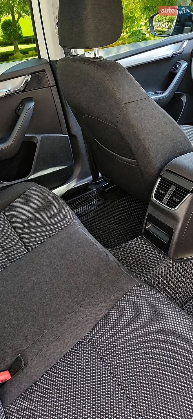 2014 Skoda Octavia - мініатюра 16