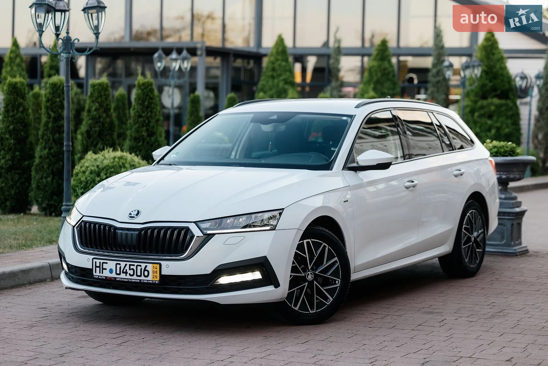 2021 Skoda Octavia - мініатюра 8