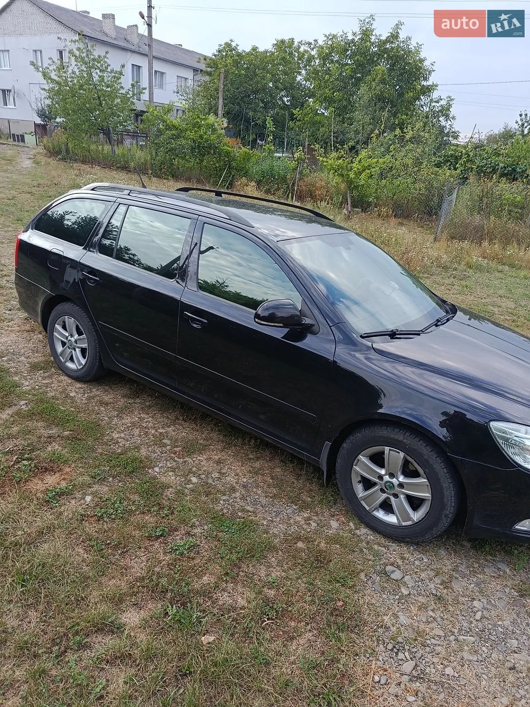 2010 Skoda Octavia - мініатюра 4