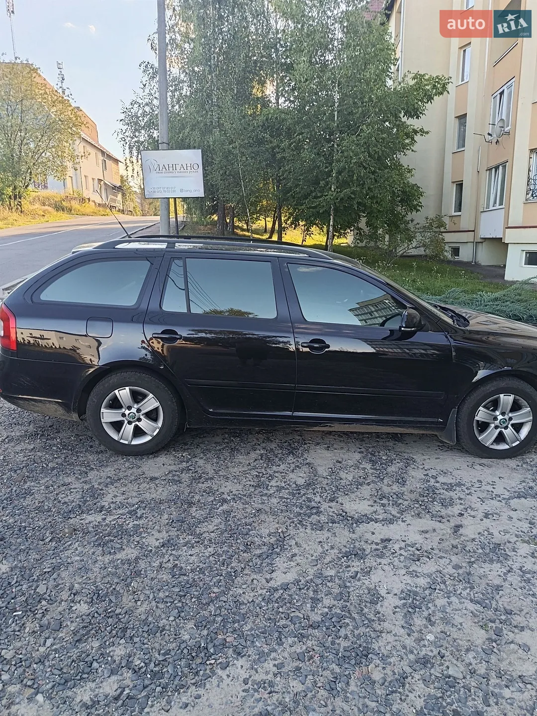 2010 Skoda Octavia - мініатюра 6