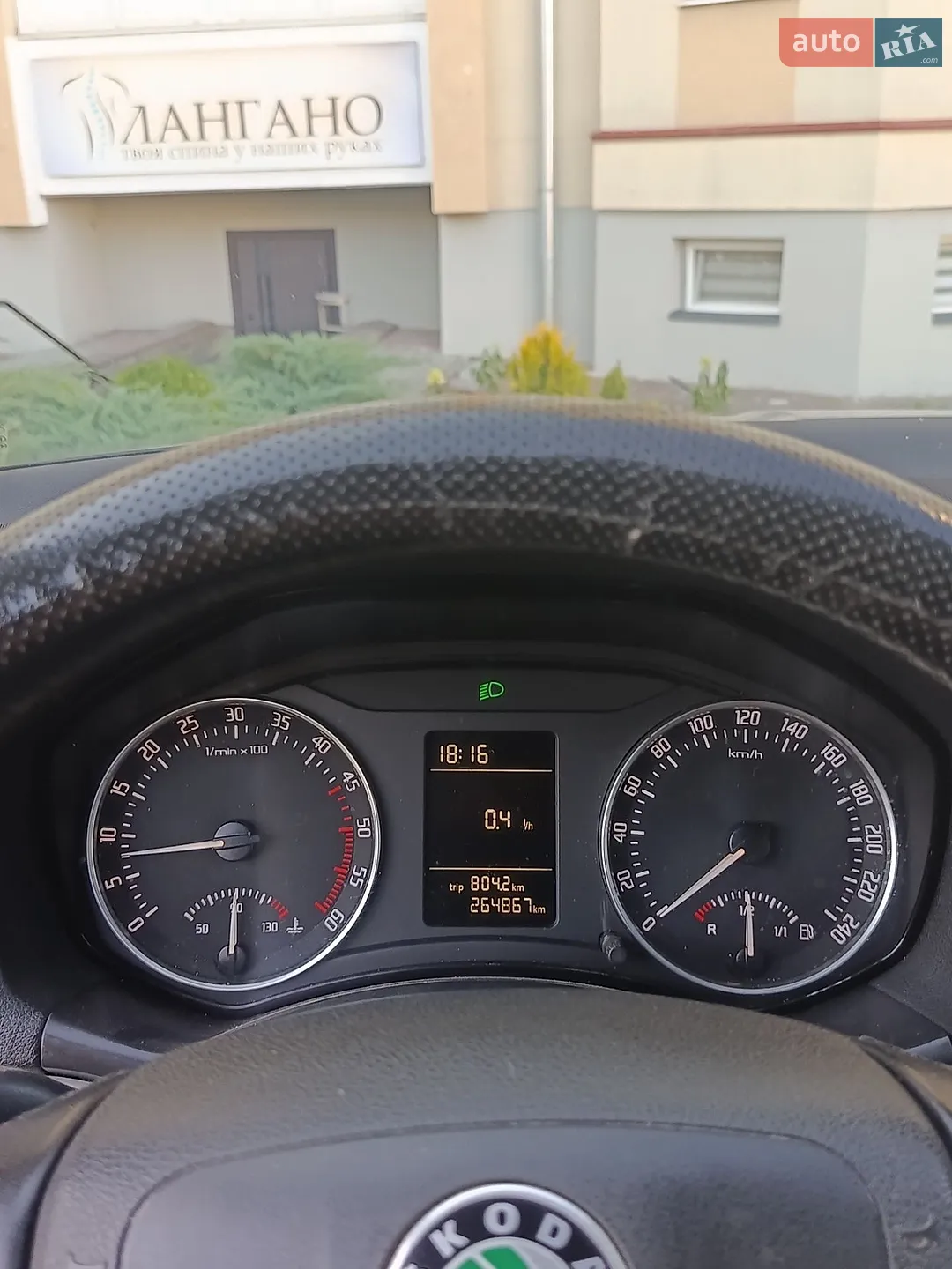 2010 Skoda Octavia - мініатюра 17