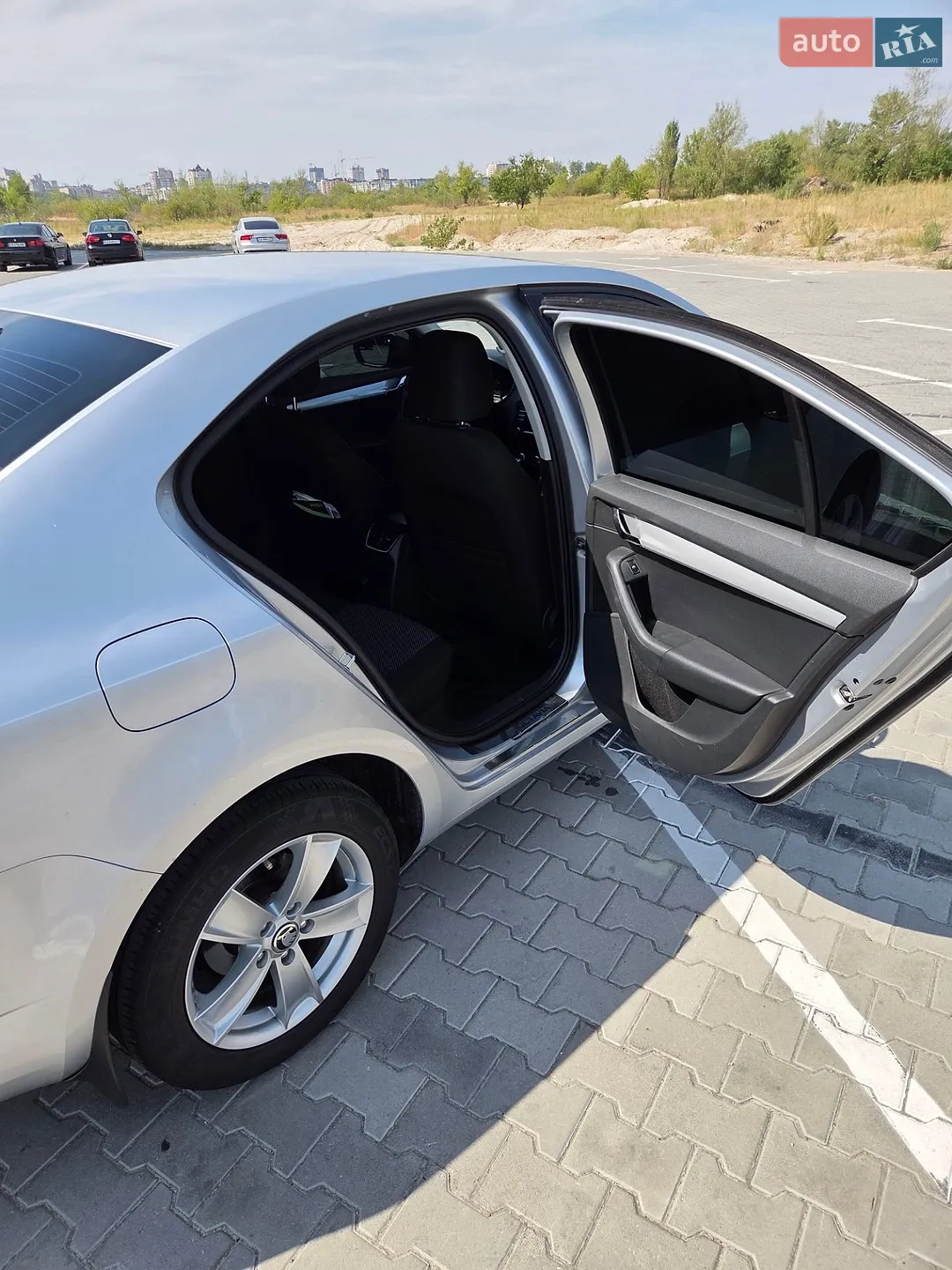 2014 Skoda Octavia - мініатюра 12