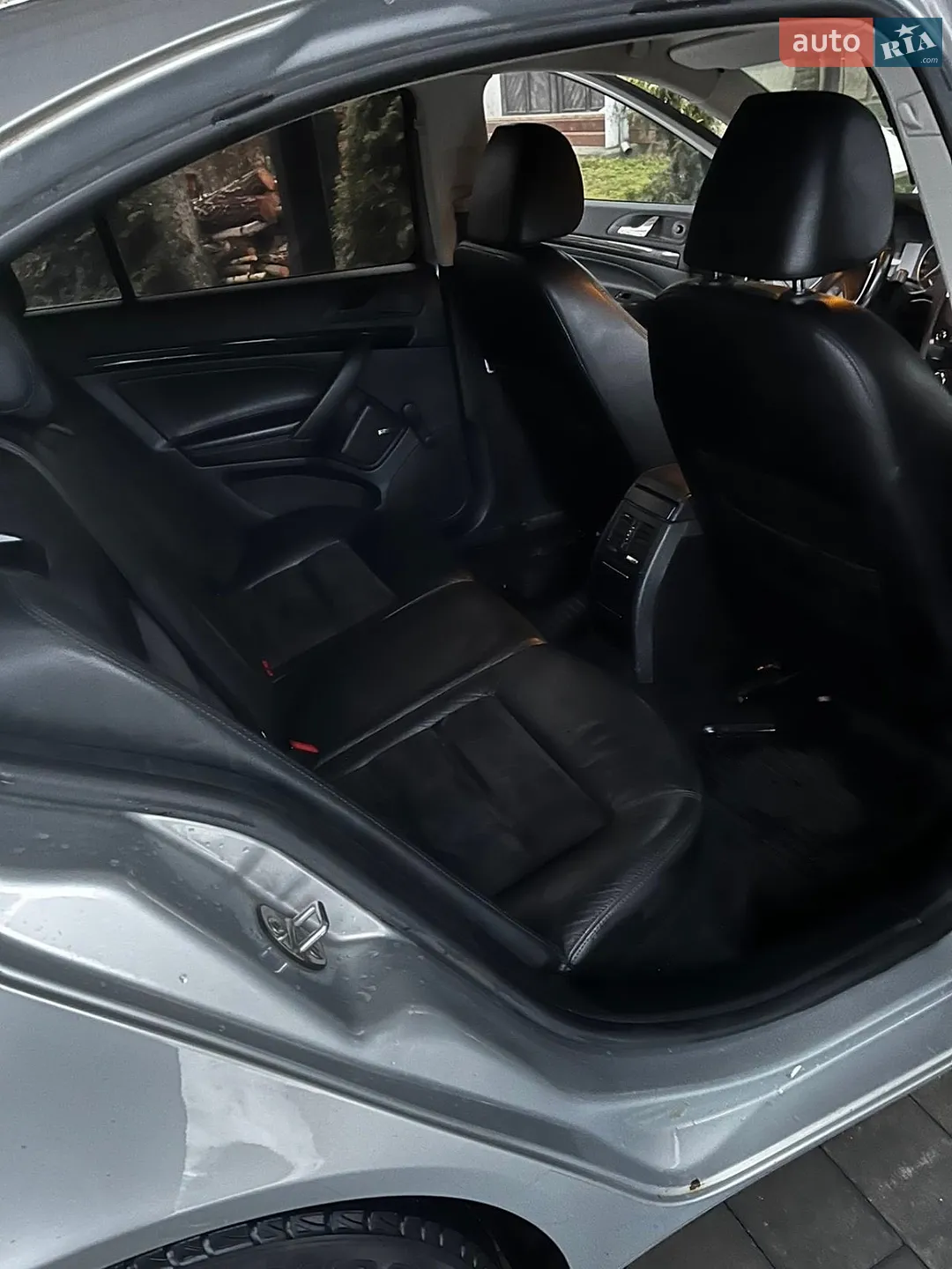 2010 Skoda Octavia - мініатюра 3