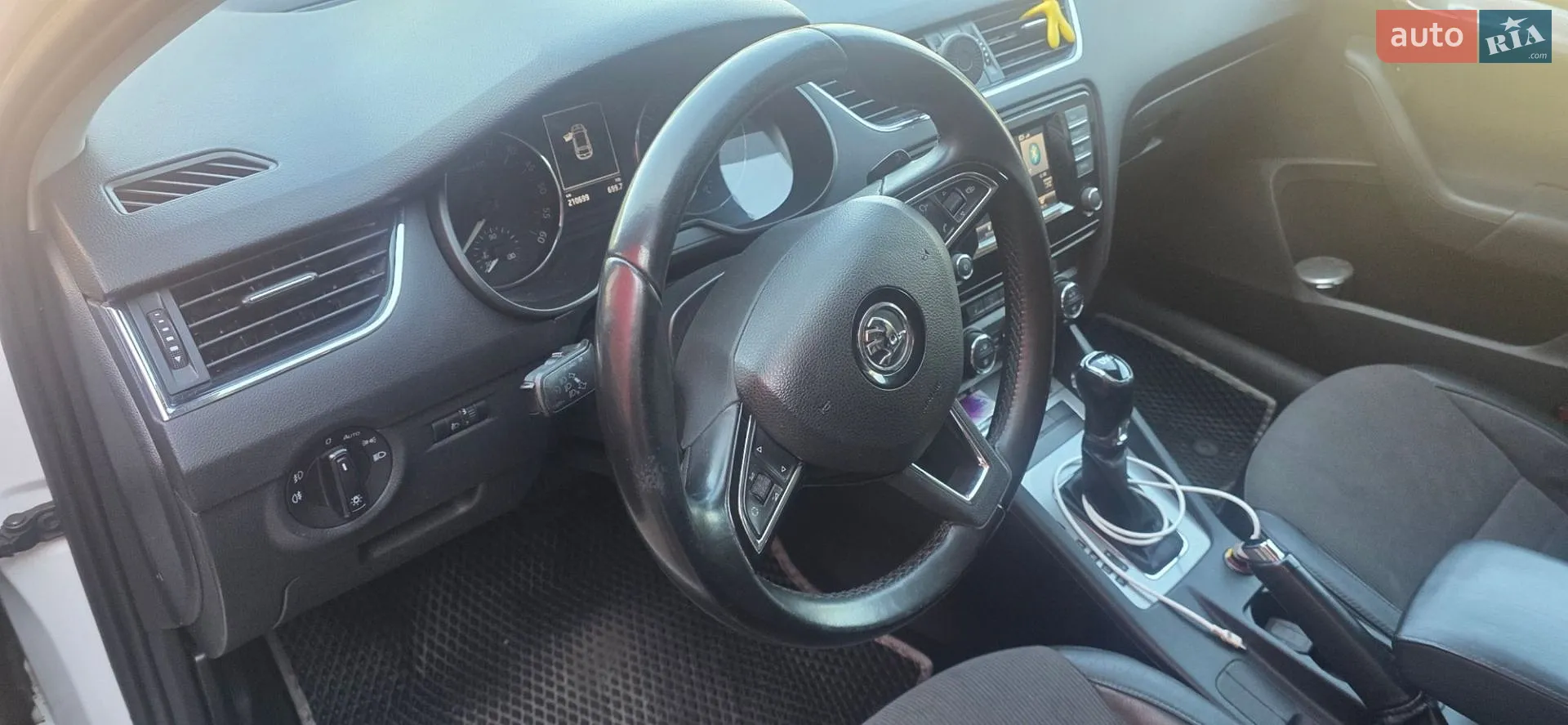 2014 Skoda Octavia - мініатюра 13