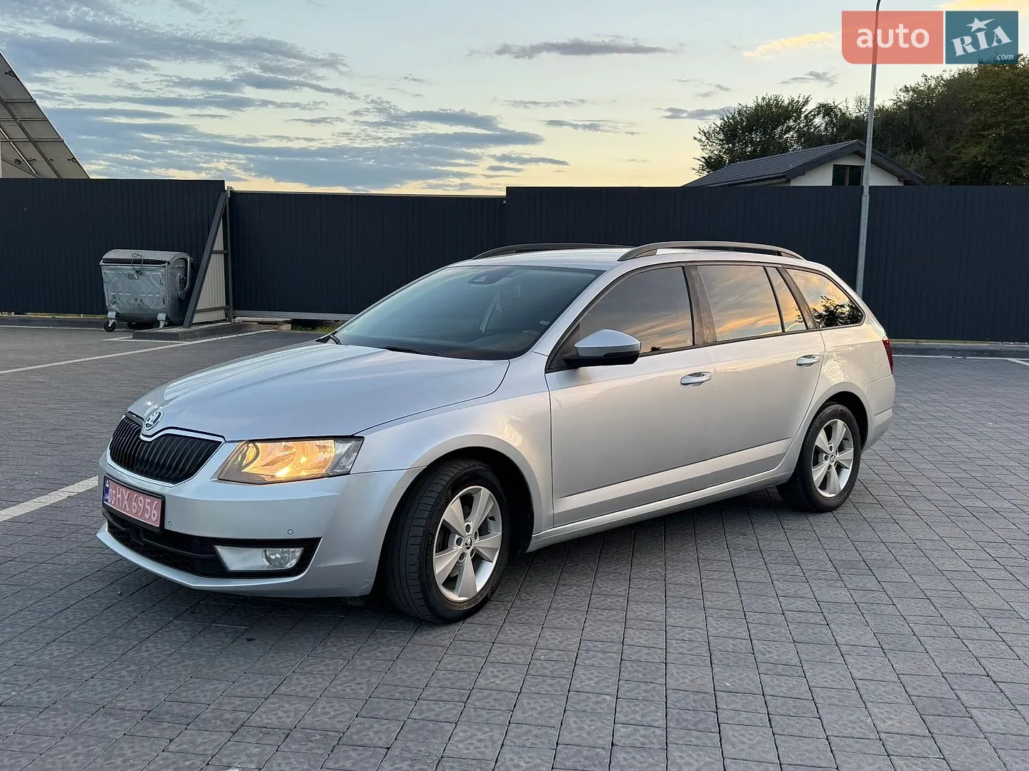 2016 Skoda Octavia - фото 1