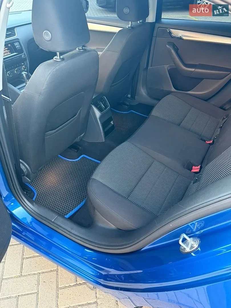 2016 Skoda Octavia - мініатюра 13