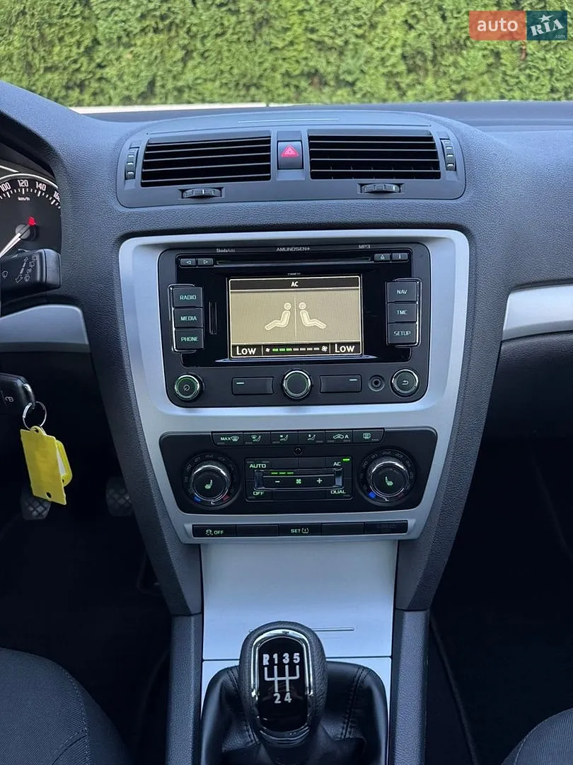 2012 Skoda Octavia - мініатюра 37