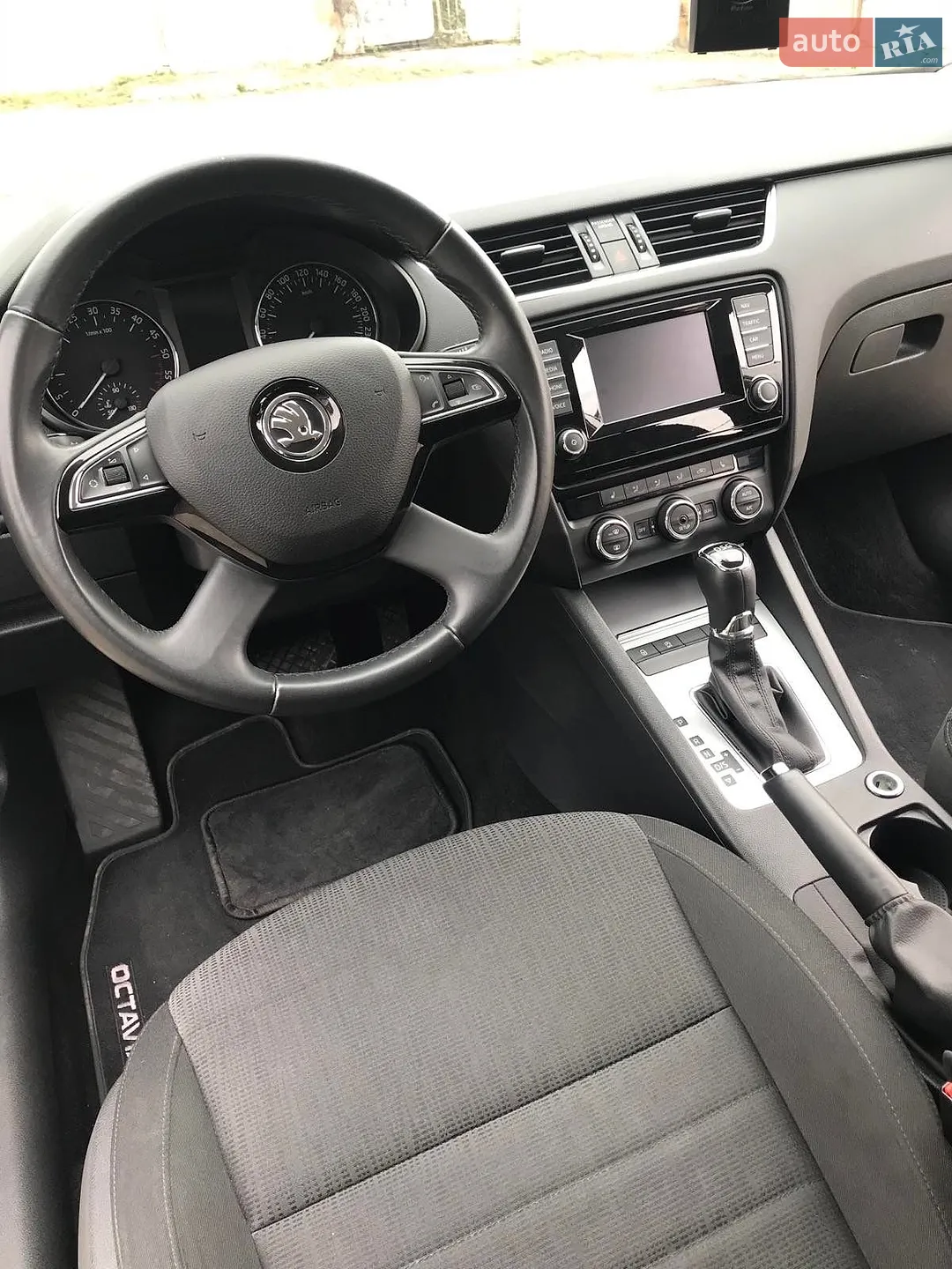 2014 Skoda Octavia - мініатюра 9