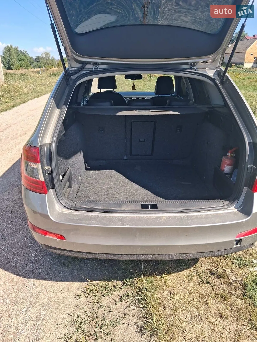 2016 Skoda Octavia - мініатюра 3