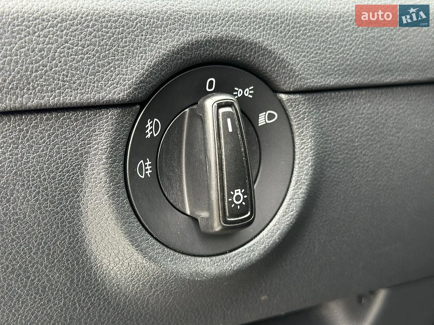 2017 Skoda Octavia - мініатюра 13