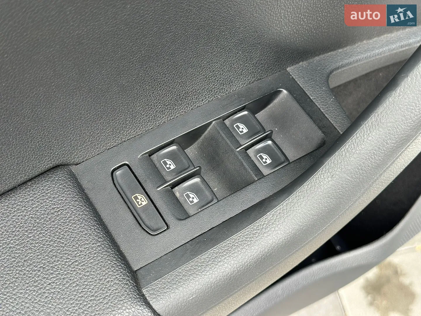 2017 Skoda Octavia - мініатюра 14