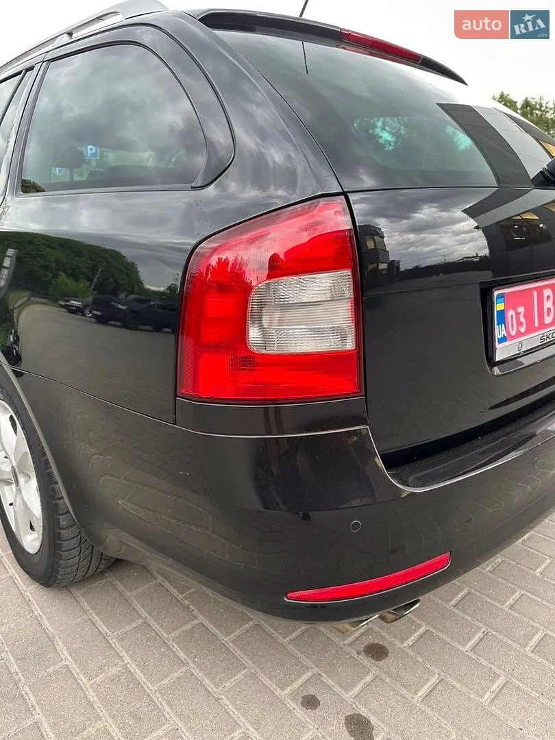 2010 Skoda Octavia - мініатюра 11