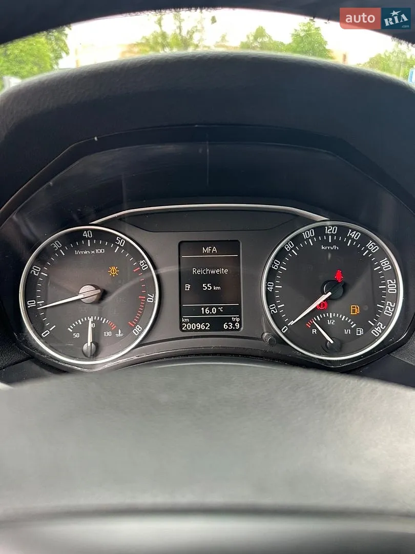 2010 Skoda Octavia - мініатюра 18