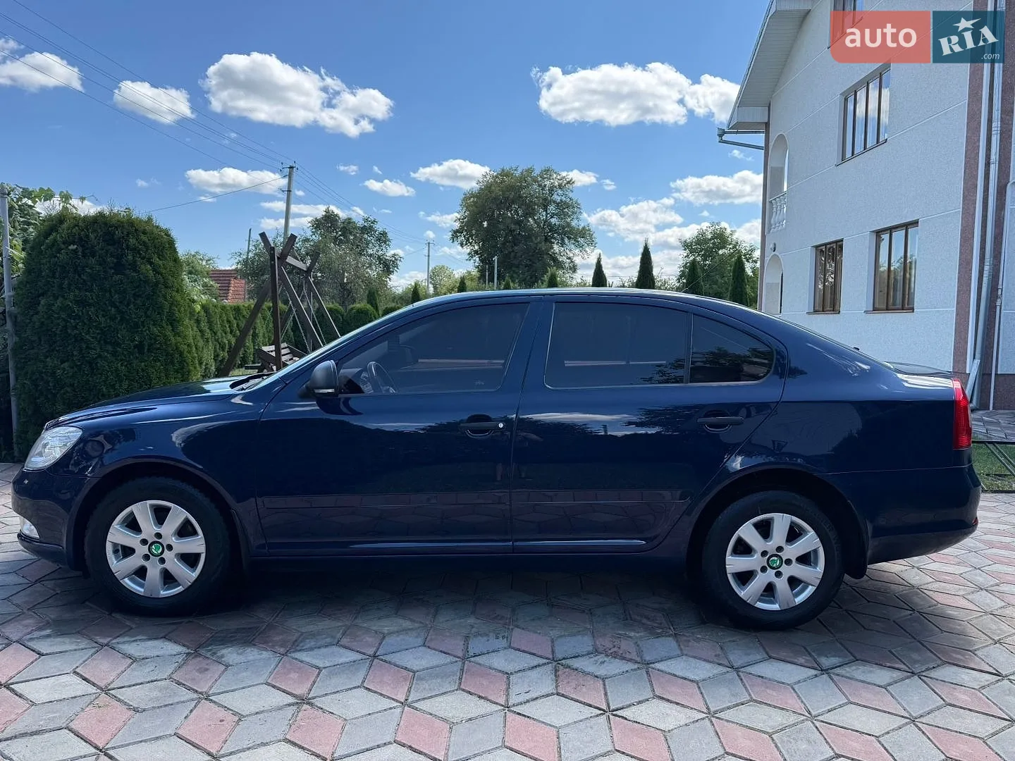 2011 Skoda Octavia - мініатюра 8