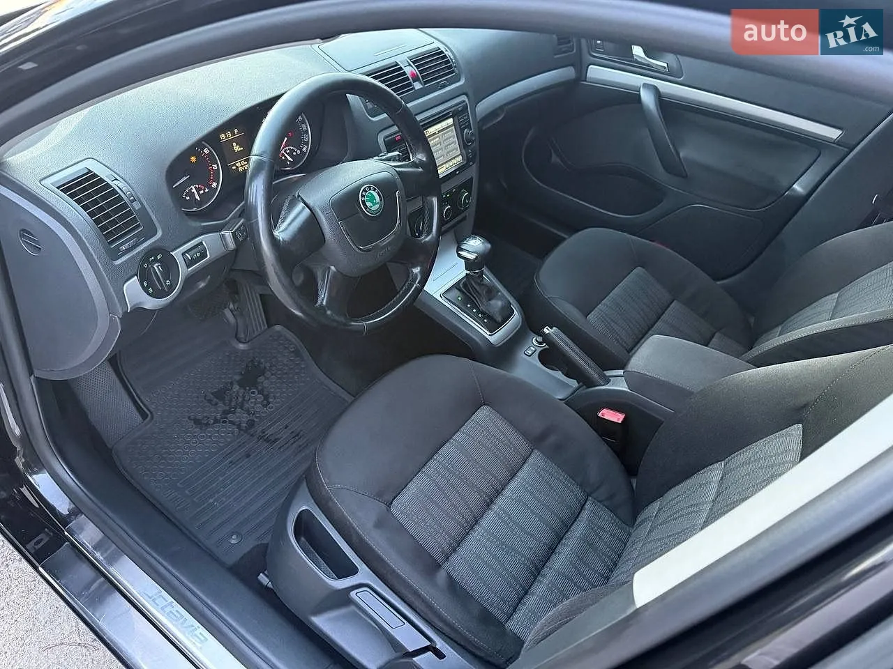 2011 Skoda Octavia - мініатюра 36