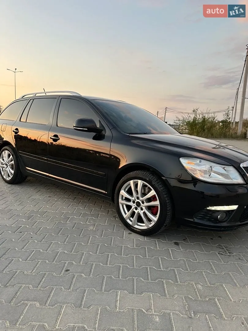 2011 Skoda Octavia - мініатюра 2