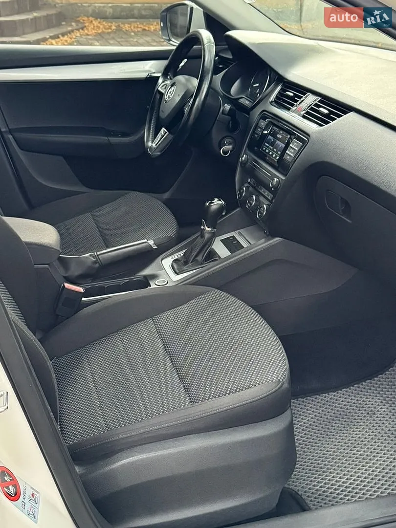 2016 Skoda Octavia - мініатюра 15