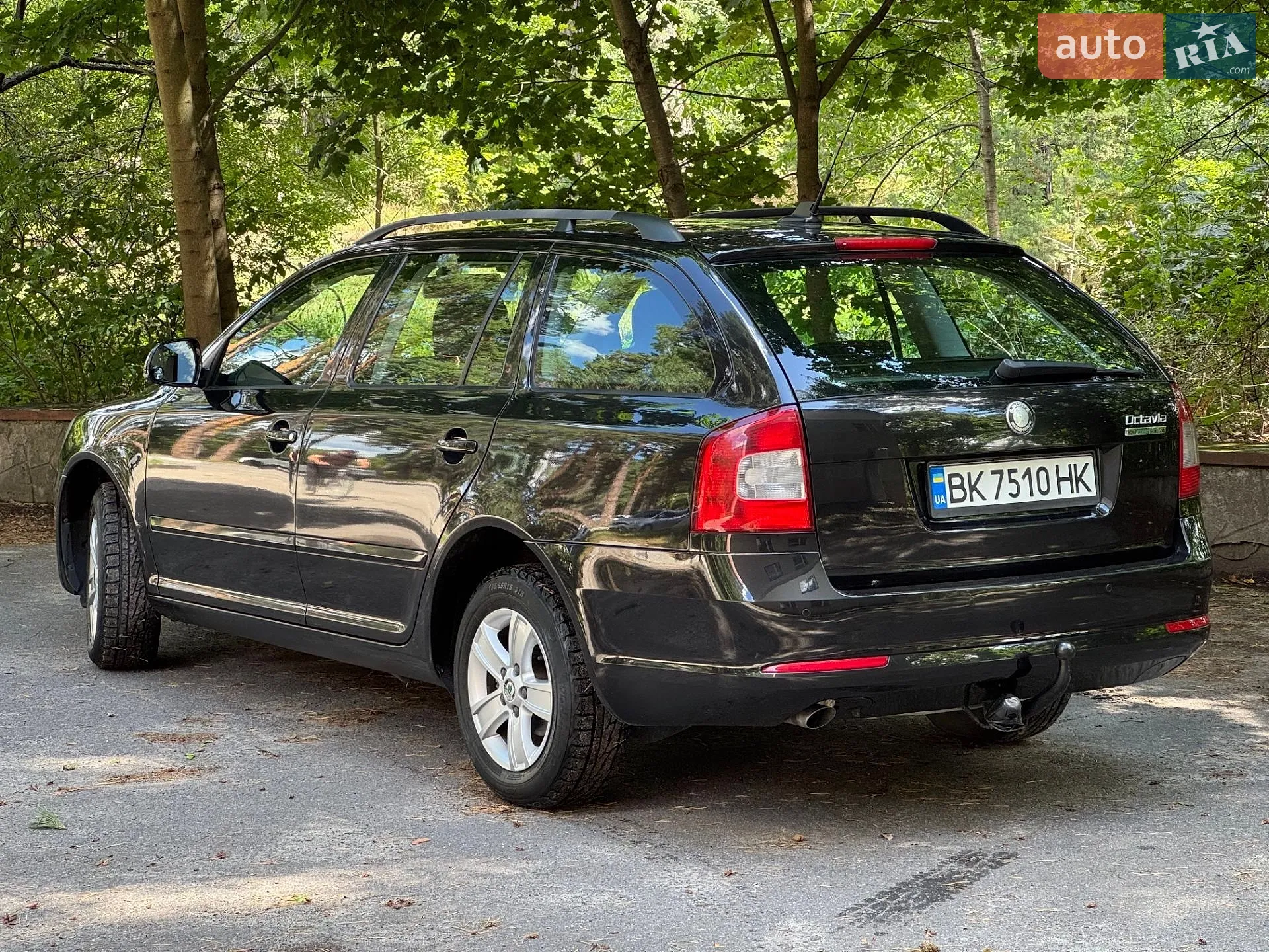 2010 Skoda Octavia - мініатюра 12