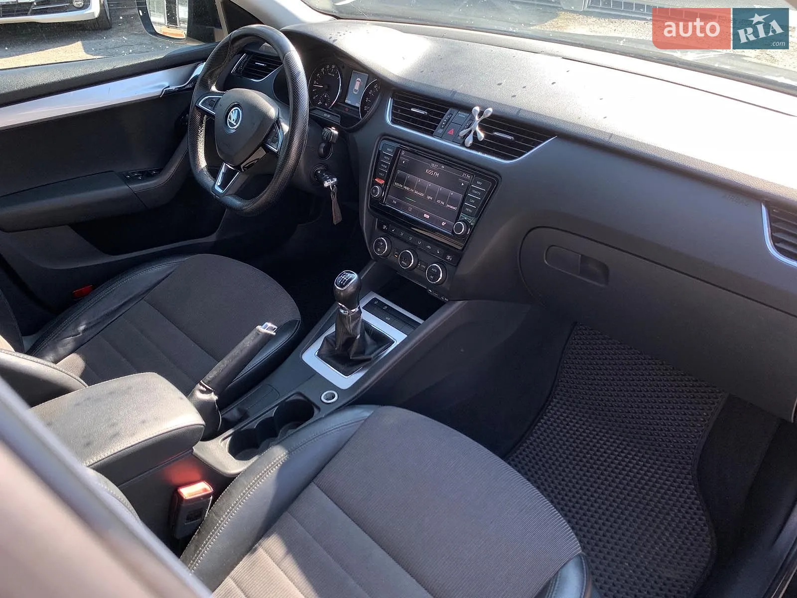 2017 Skoda Octavia - мініатюра 32