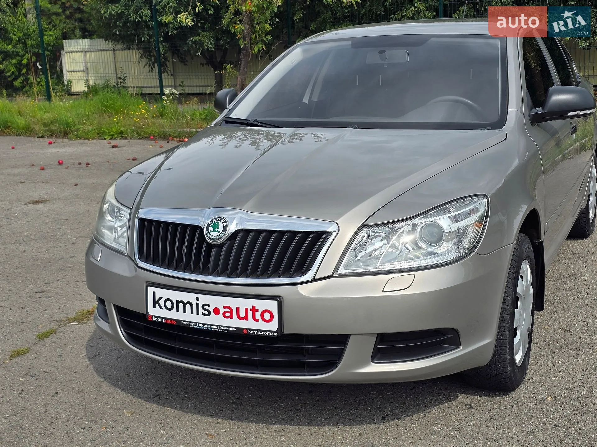 2010 Skoda Octavia - мініатюра 13