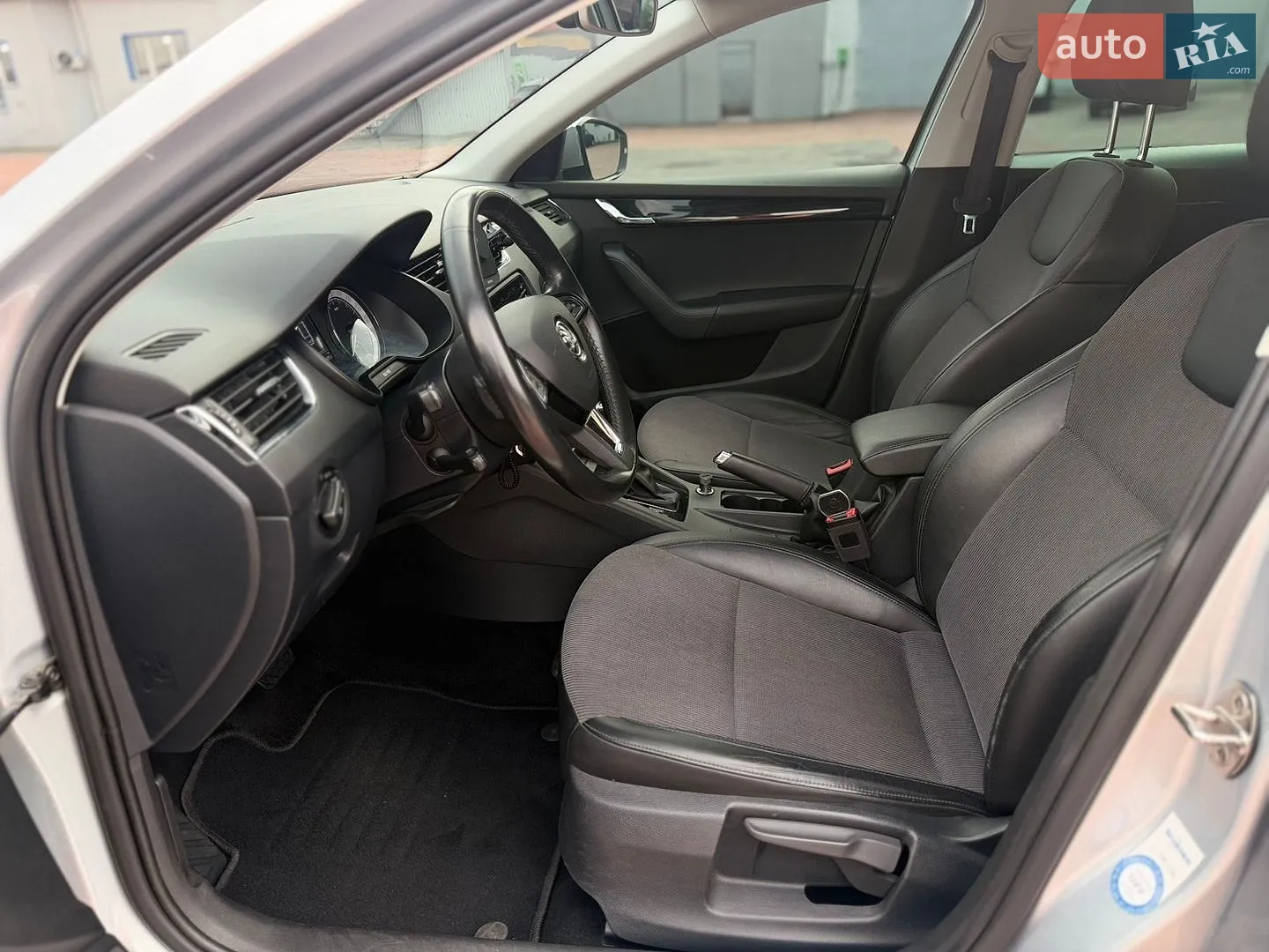 2019 Skoda Octavia - мініатюра 26