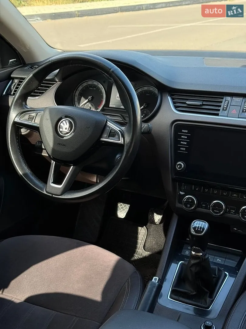 2017 Skoda Octavia - мініатюра 10