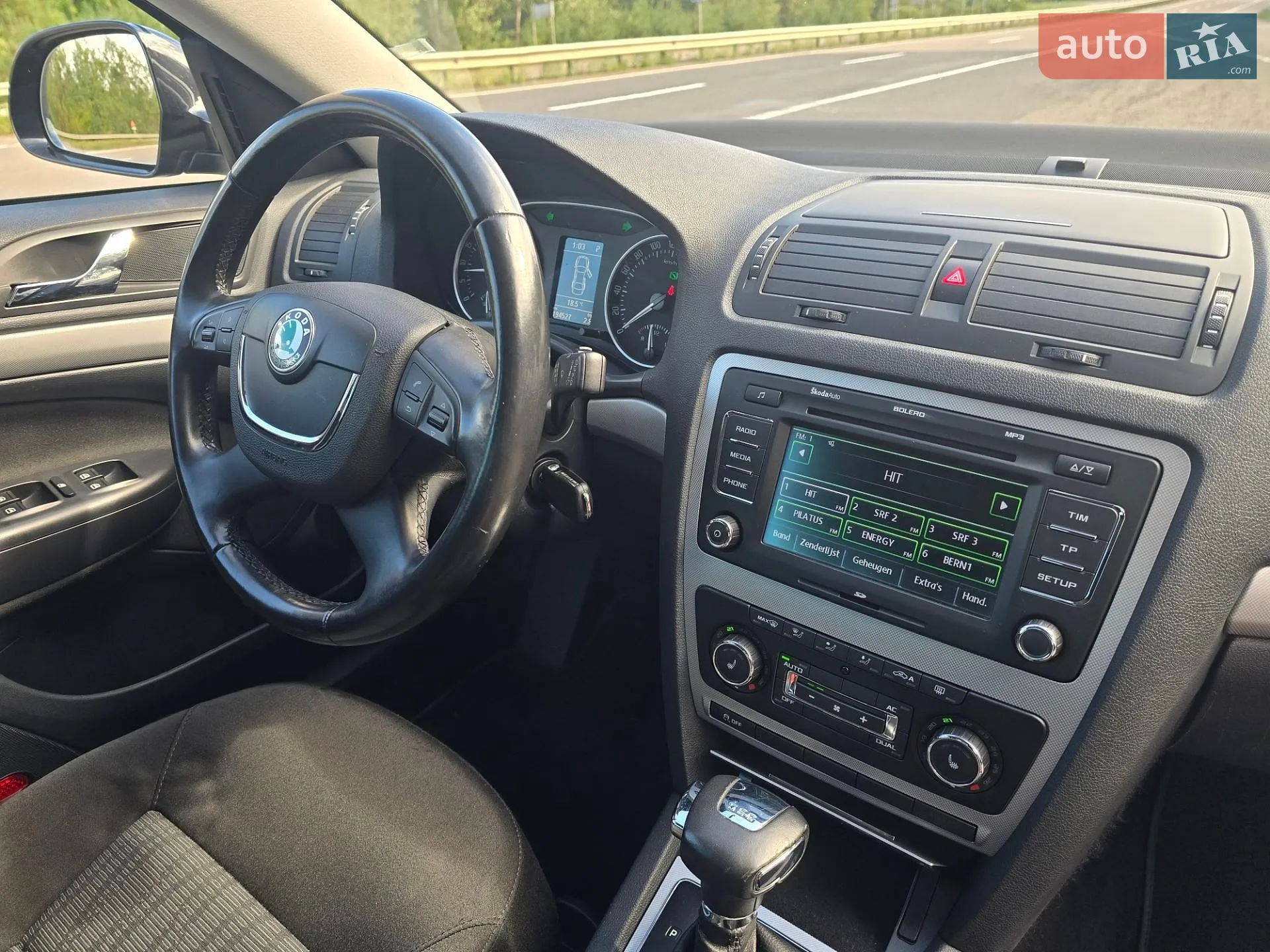 2010 Skoda Octavia - мініатюра 40