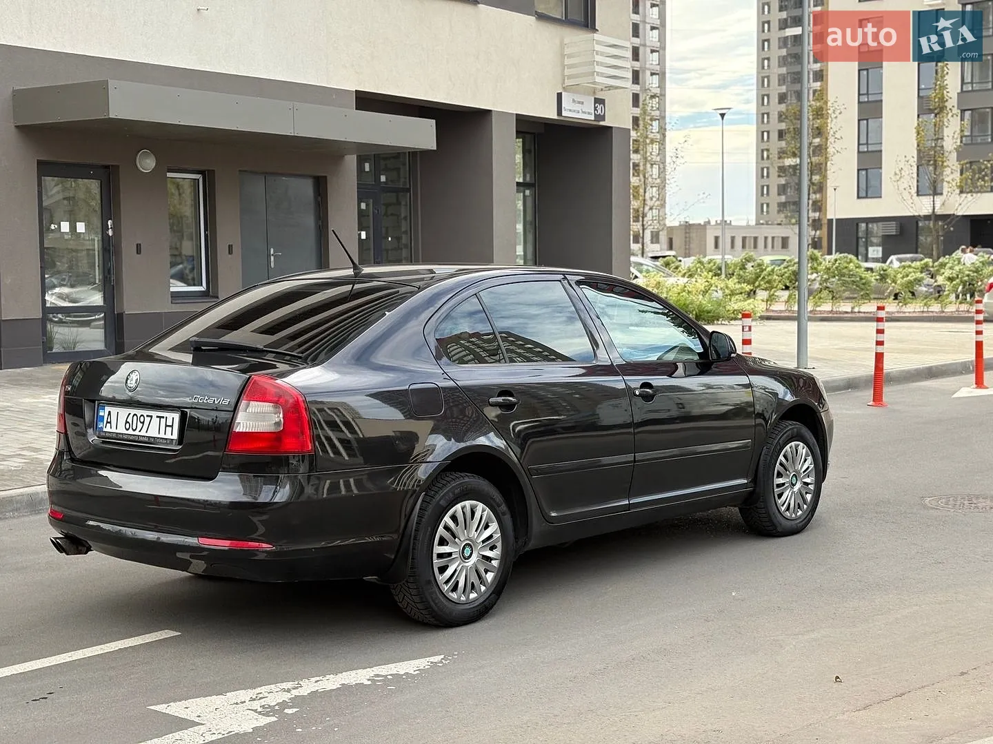 2011 Skoda Octavia - мініатюра 8