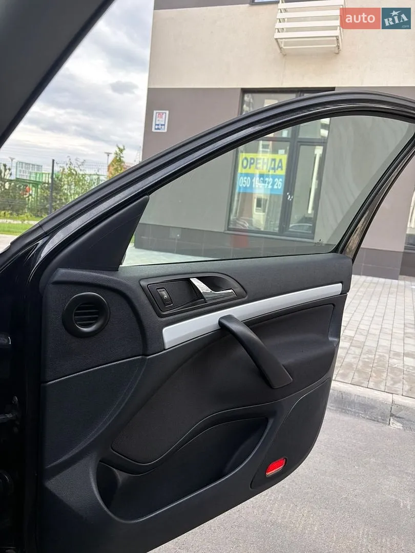 2011 Skoda Octavia - мініатюра 16