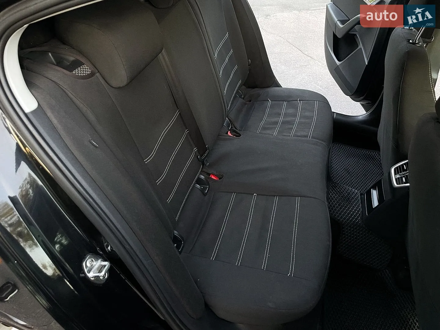 2015 Skoda Octavia - мініатюра 13