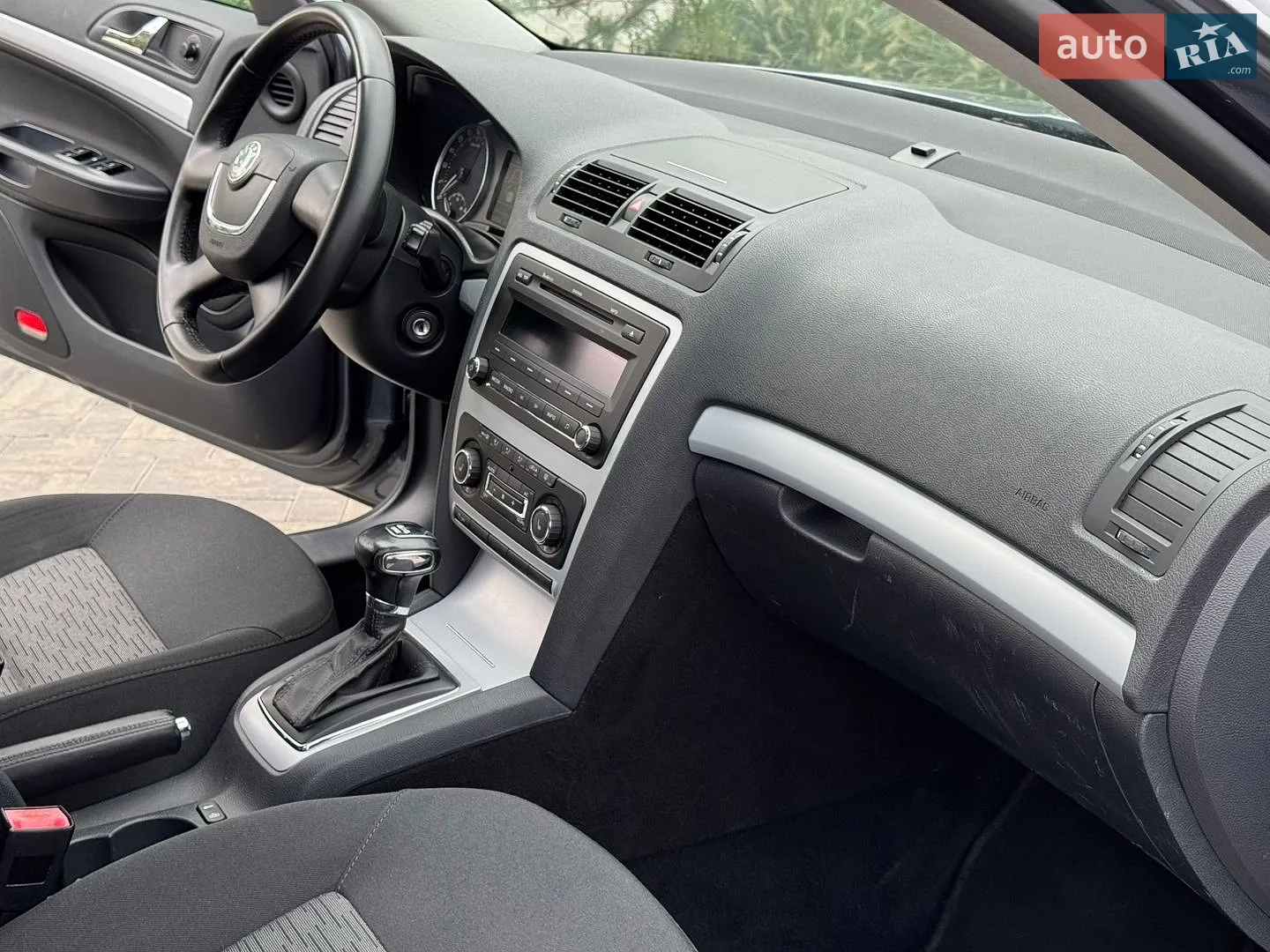 2011 Skoda Octavia - мініатюра 11