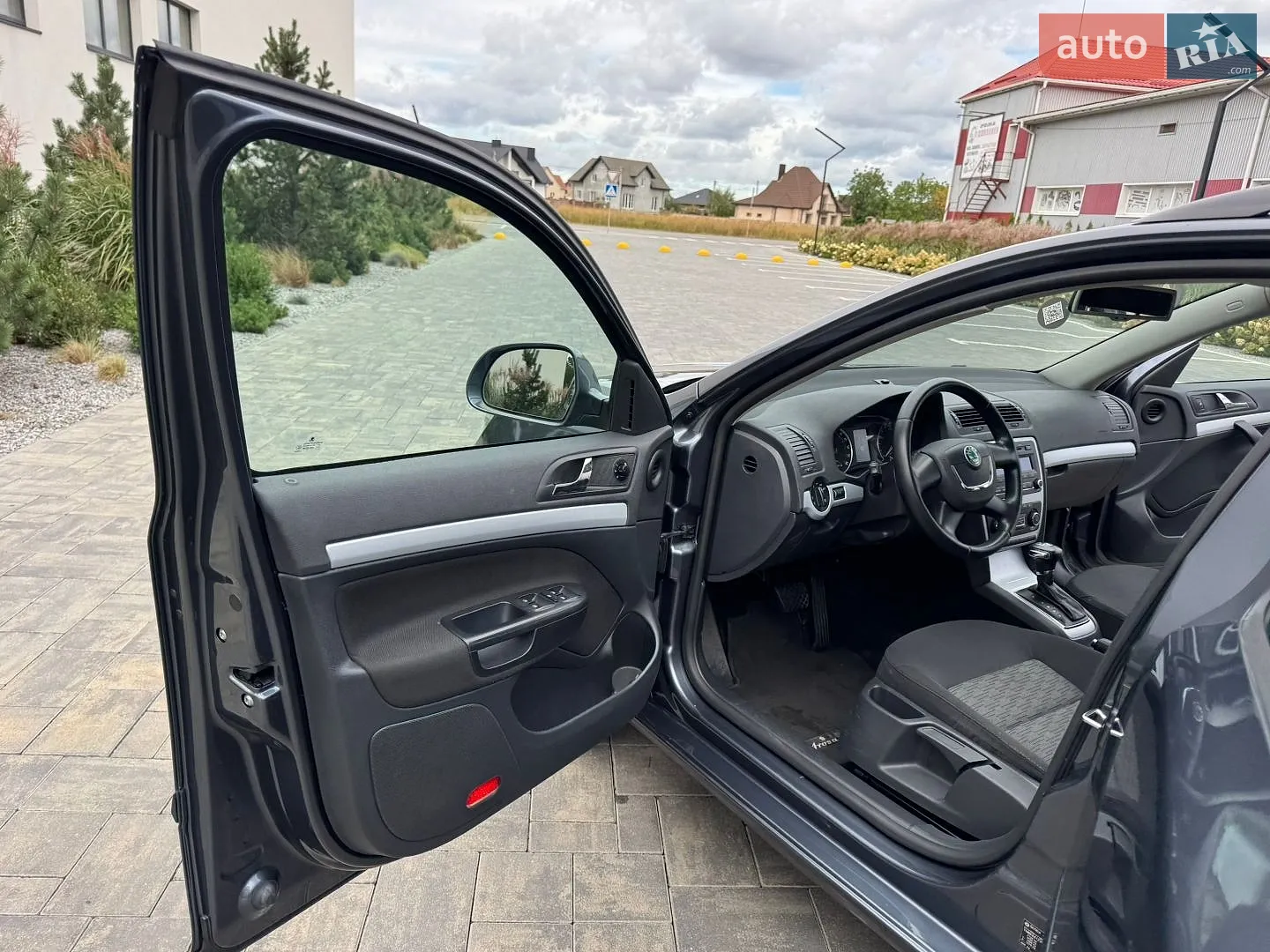2011 Skoda Octavia - мініатюра 16