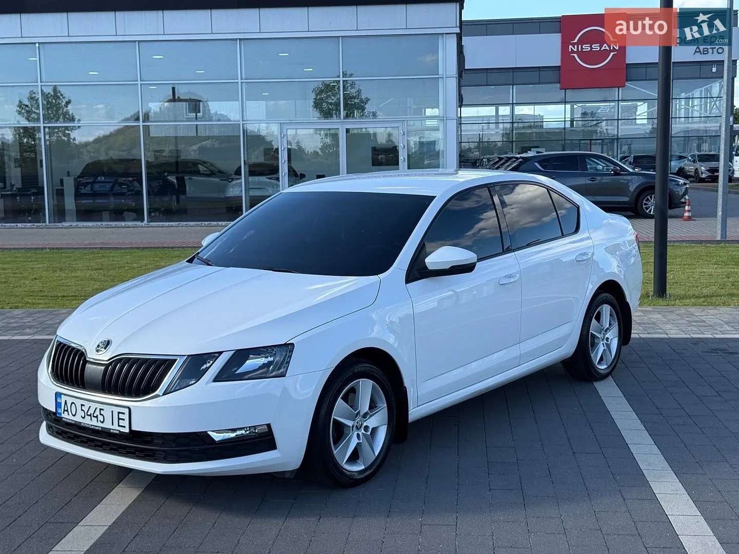 2017 Skoda Octavia - мініатюра 2