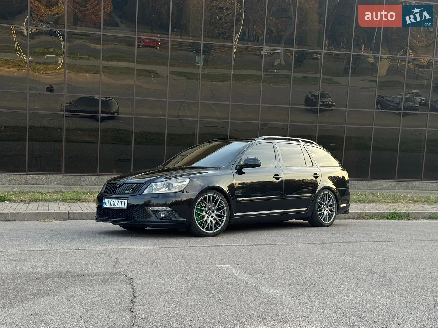 2010 Skoda Octavia - фото 1