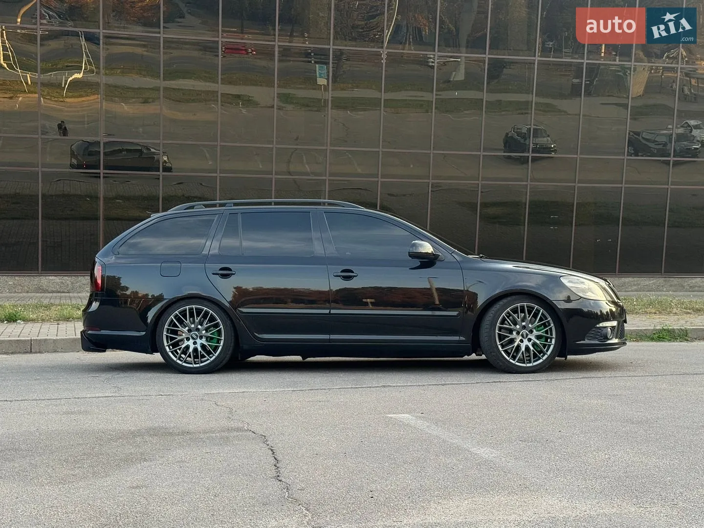 2010 Skoda Octavia - мініатюра 8